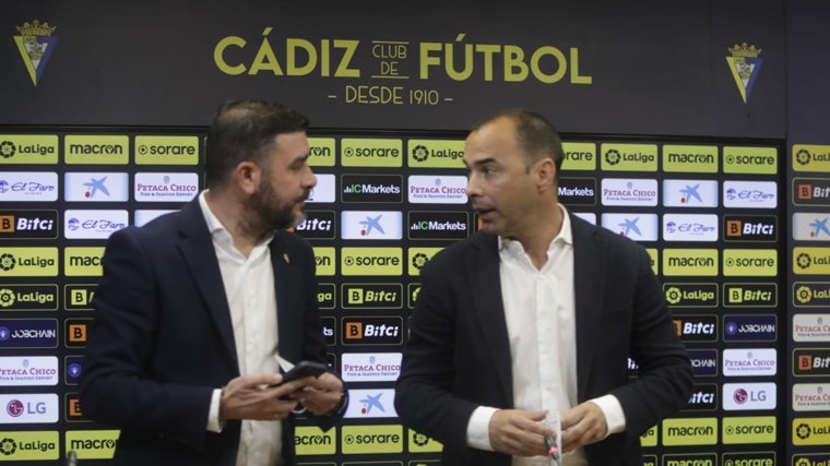 Enrique Ortiz junto a Jorge Cordero.