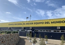 Aficionados sin poder entrar, guardia de seguridad agredido y presencia policial: lo sucedido en El Rosal