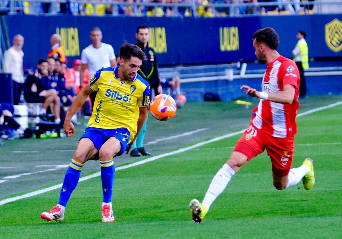 El Cádiz busca ganar en Carranza
