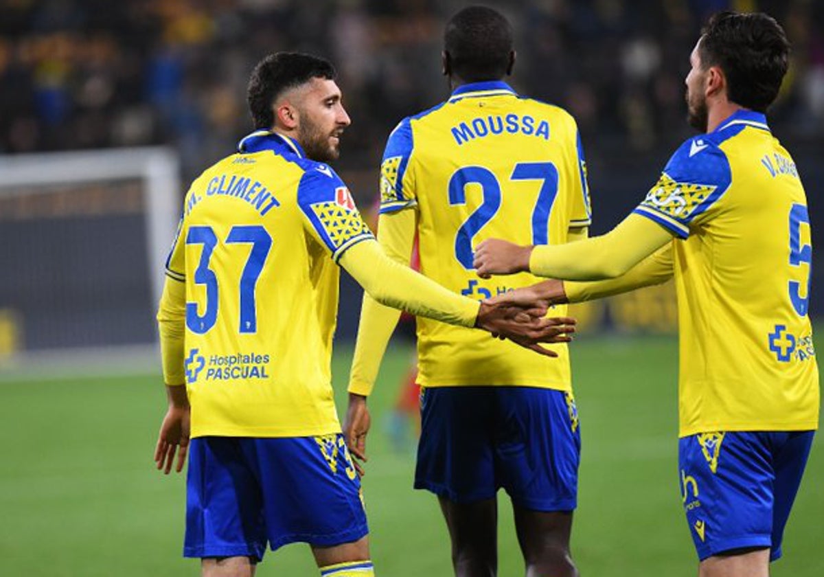 Mario Climent y Moussa Diakité son dos jugadores por lo que se podría sacar beneficio económico.