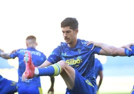 El Cádiz CF esconde a su equipo en su casa