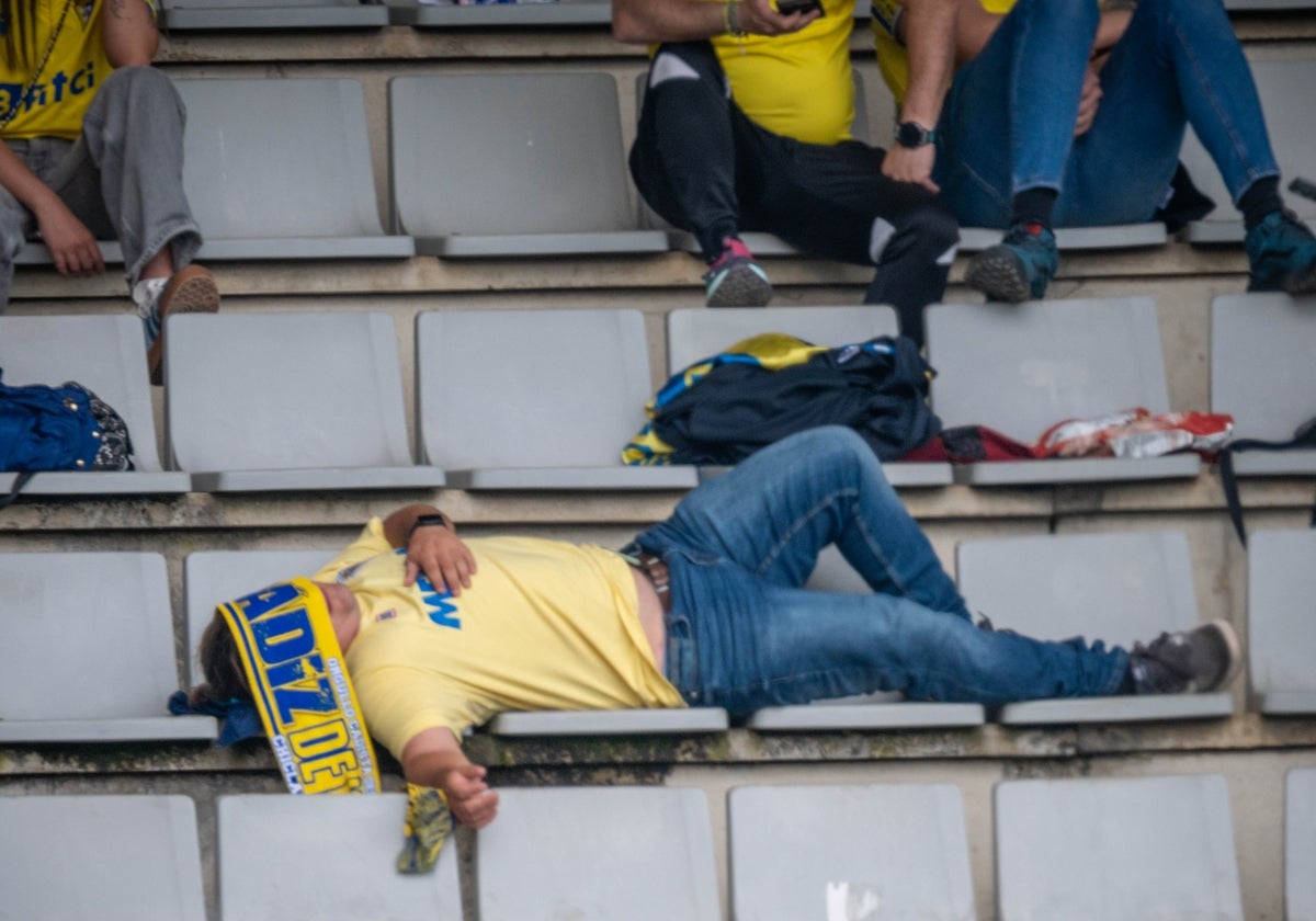 Pese a todo, el cadismo nunca deja solo a su equipo.
