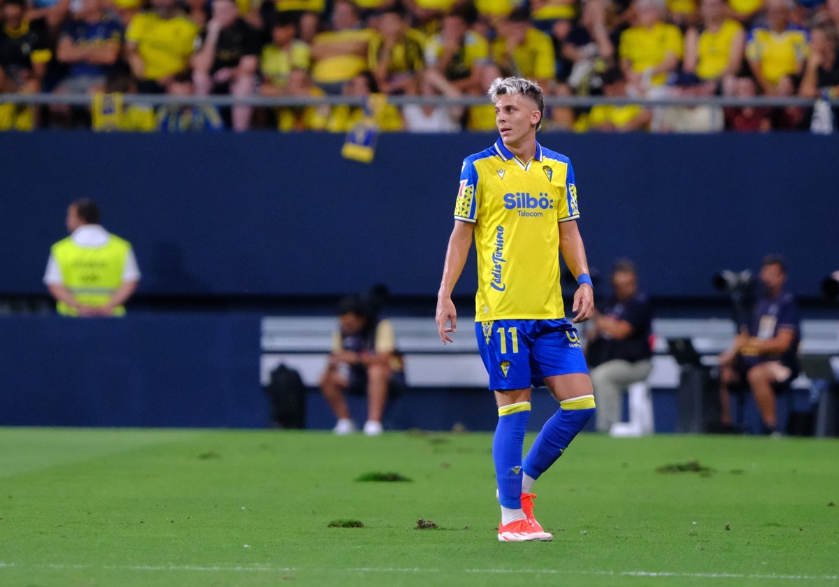 Iván Alejo durante su etapa en el Cádiz CF.