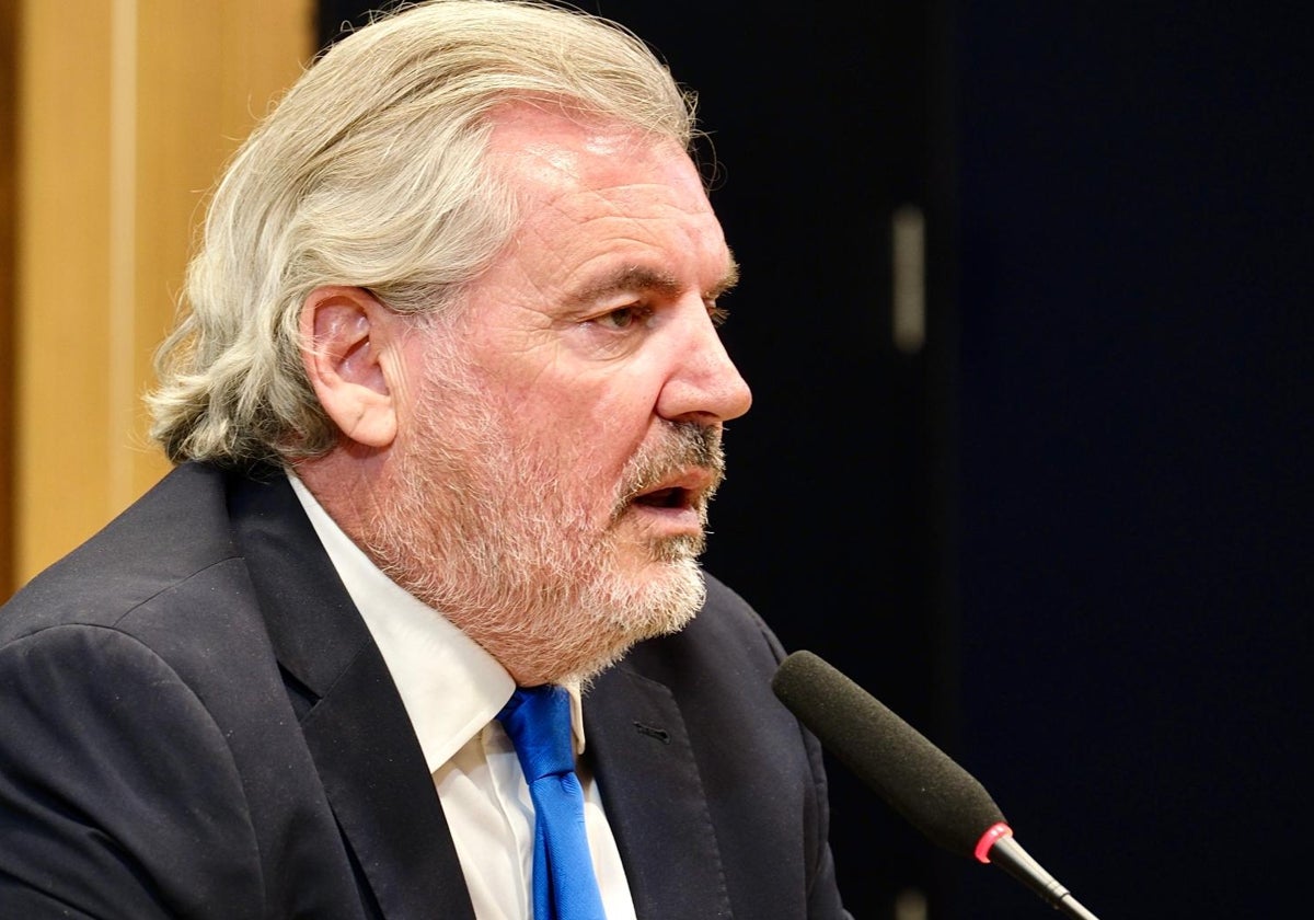 Manuel Vizcaíno, presidente del Cáduz CF.