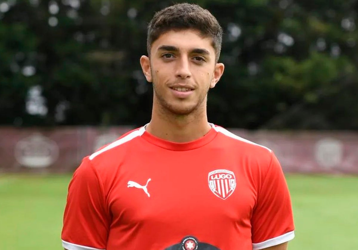 Álex Lizancos, lateral derecho del CD Lugo que interesa al Cádiz CF.