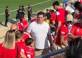Rafael Contreras estuvo presente en el ascenso del Racing Club Portuense ante el Arcos