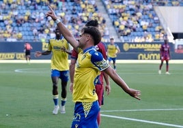 La continuidad de Melendo en el Cádiz CF no está garantizada