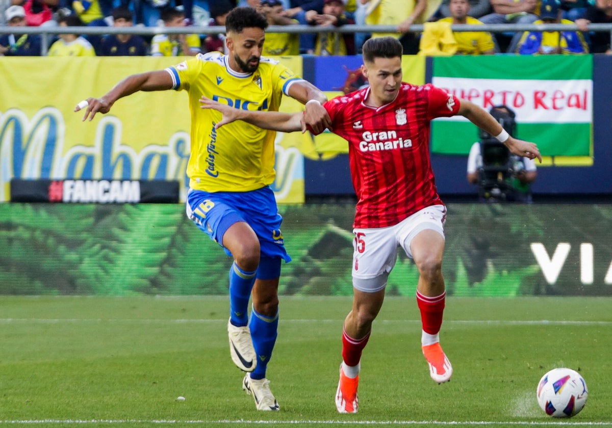 Cádiz CF y UD Las Palmas se van a ver las caras en la pretemporada.