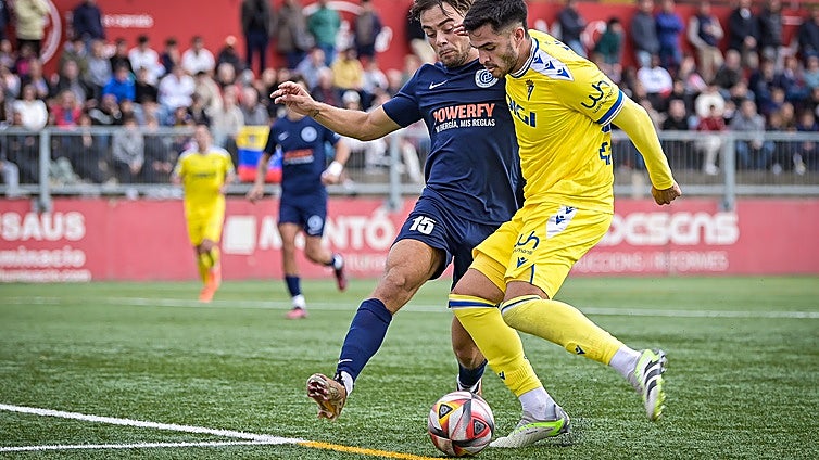 Maxi Gómez, ex del Cádiz CF, encuentra un nuevo destino en Uruguay