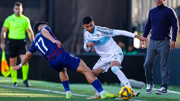 Mario Climent a su llegada al Cádiz CF.