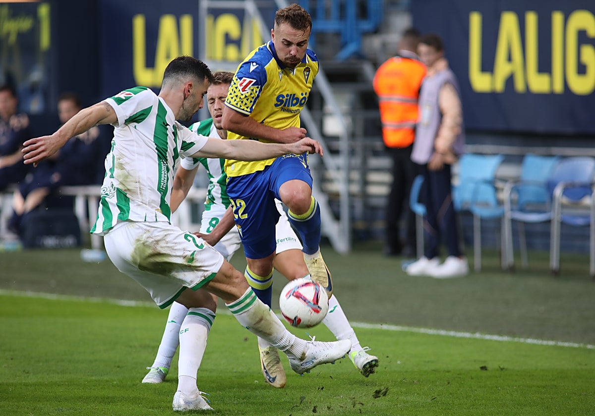 El Cádiz CF disputará el Trofeo Carranza ante el Córdoba.