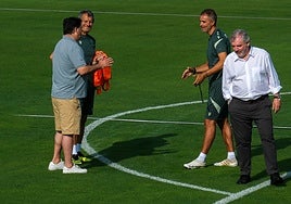 Garitano, en la línea de Cala: «Son más o menos los puestos que necesitamos reforzar»