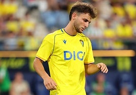 Cádiz CF: el Teruel no pierde de vista El Rosal