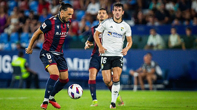 Giorgi Kochorashvili subió con el Levante a Primera.
