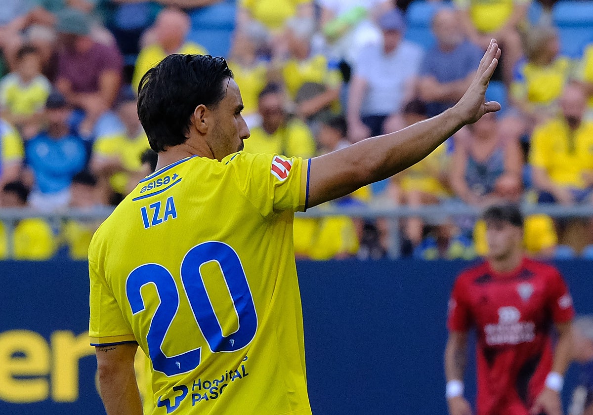 Iza es uno de los veteranos de este Cádiz CF.