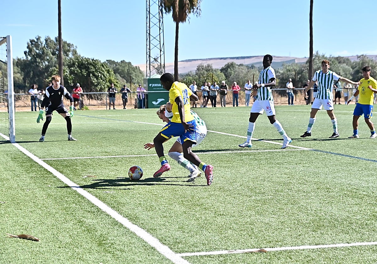 El Mirandilla empata en Córdoba y sigue invicto