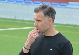 El Melilla destituye a Alberto Cifuentes