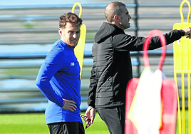 De pupilo a rival: Garitano e Ibai Gómez se reencuentran en Andorra