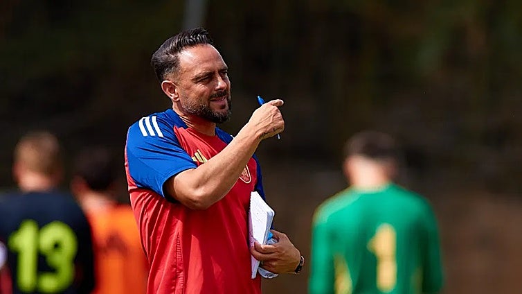 España sub-17 tira de la cantera del Cádiz CF