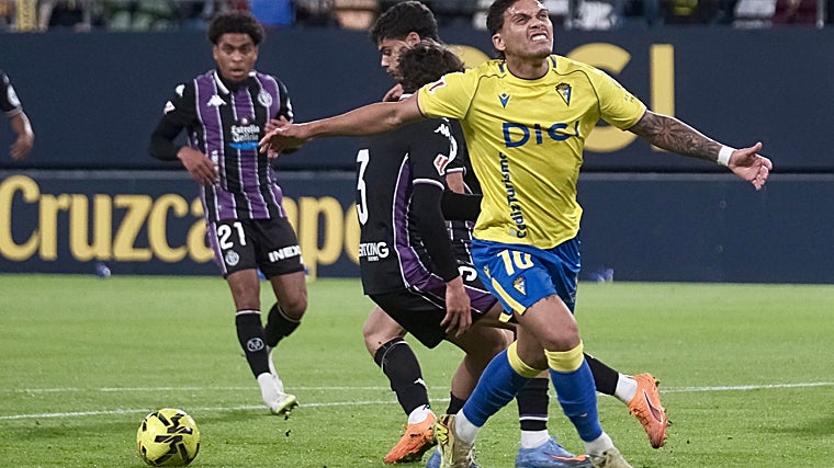 El Cádiz CF viene de empatar en casa ante el Valladolid (0-0).