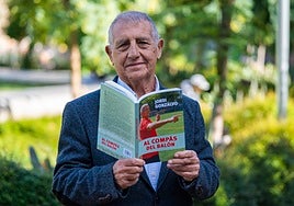 Jordi Gonzalvo, ex entrenador del Cádiz CF, publica el libro 'Al compás del balón'