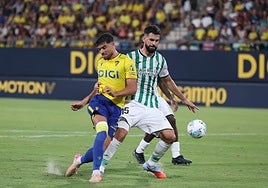 Dónde ver Córdoba - Cádiz: canal de TV y streaming online del partido de LaLiga Hypermotion