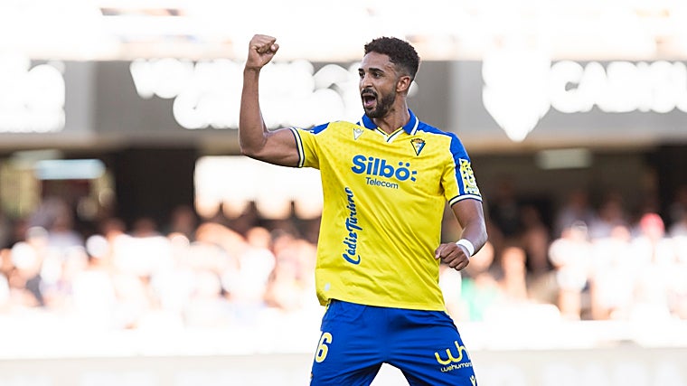 El delantero gaditano Chris Ramos.