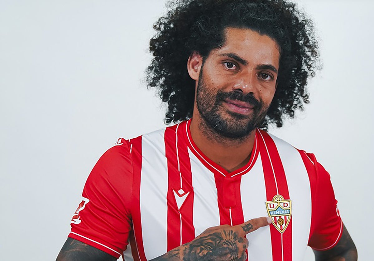 El excadista Aridane se hace un Cayetano pero con hat trick incluido