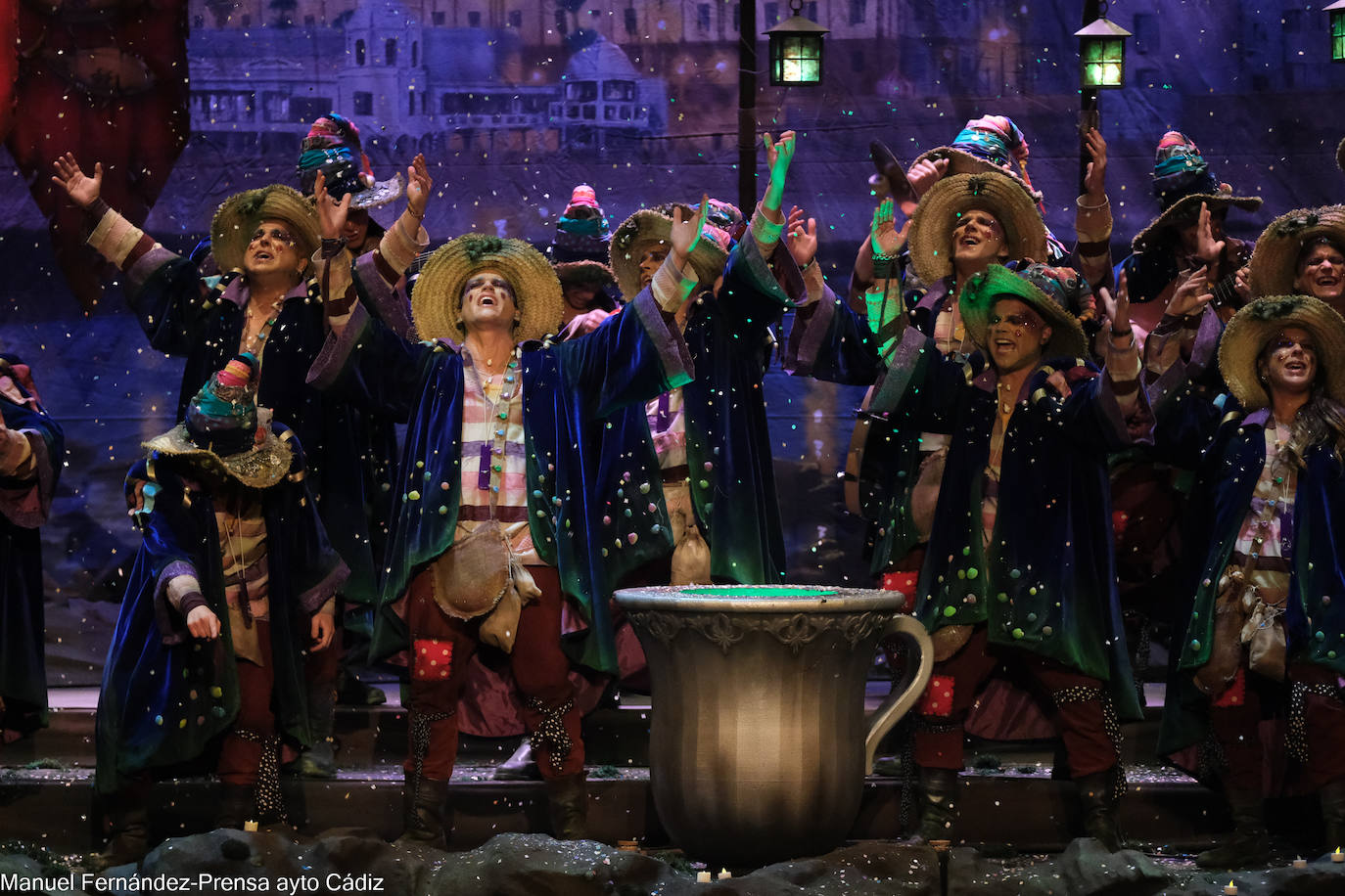 Fotos: Comparsa &#039;El embrujo de Cádiz&#039;