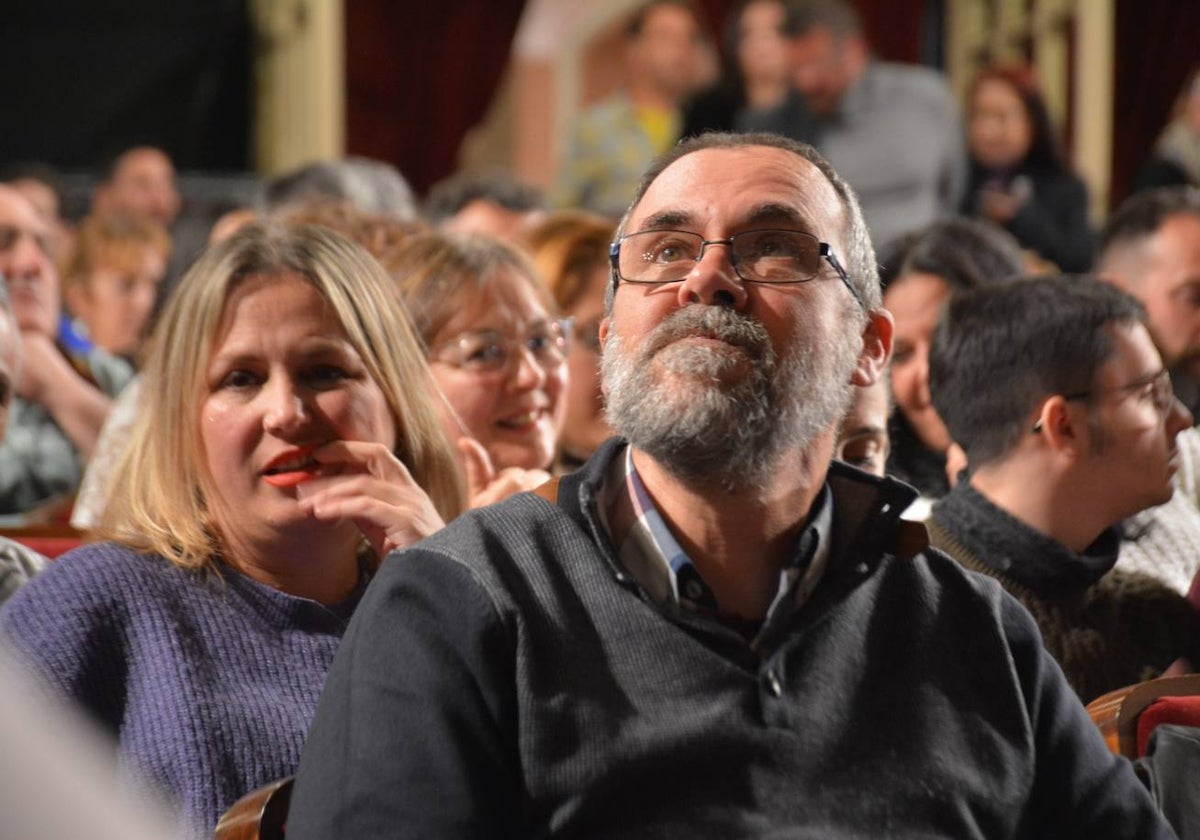 Miguel Ángel Santander, en el patio de butacas del Falla.