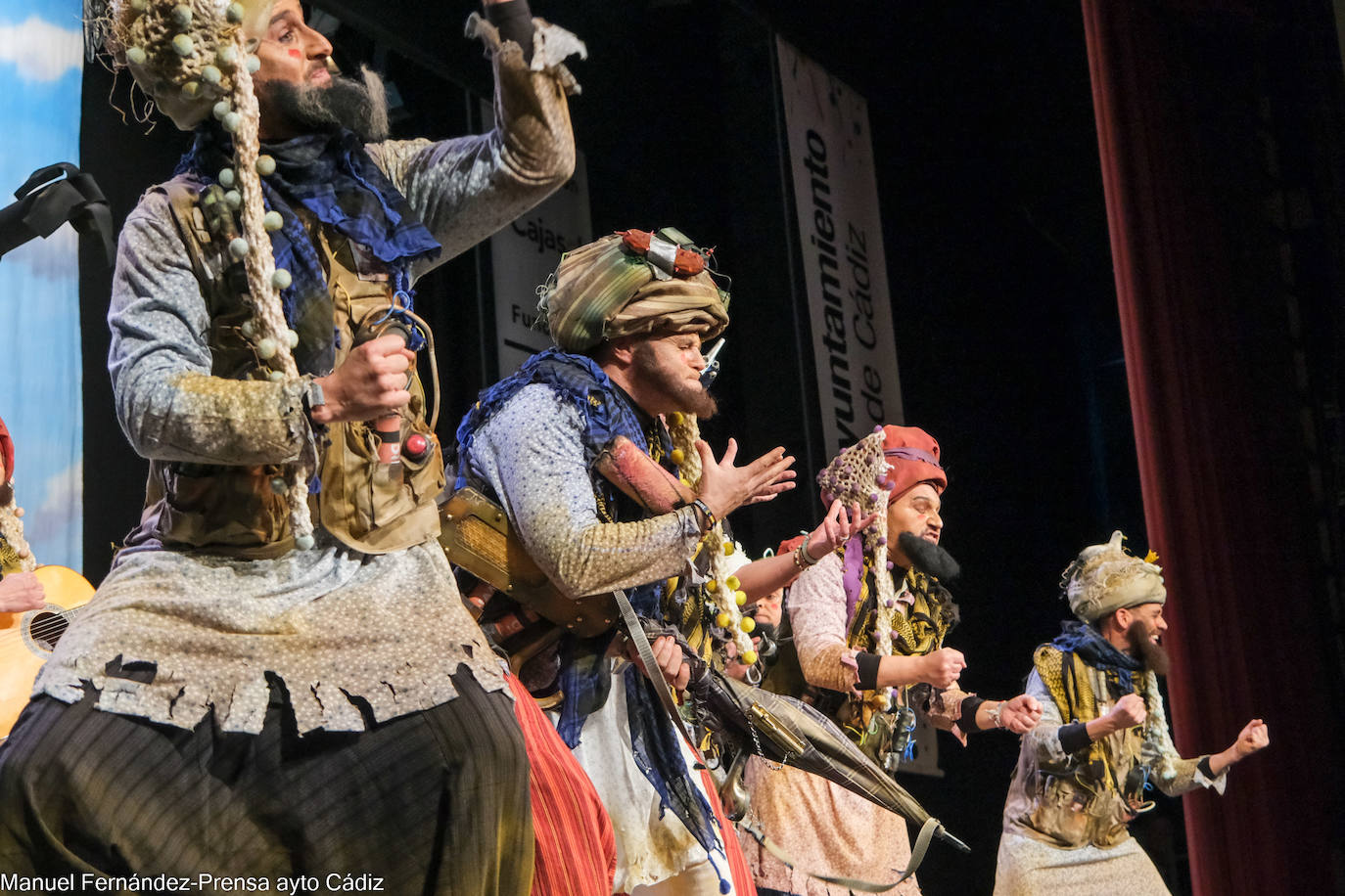 Fotos: Chirigota &#039;Frente talibán de la república irreverente de kadikadist&#039;