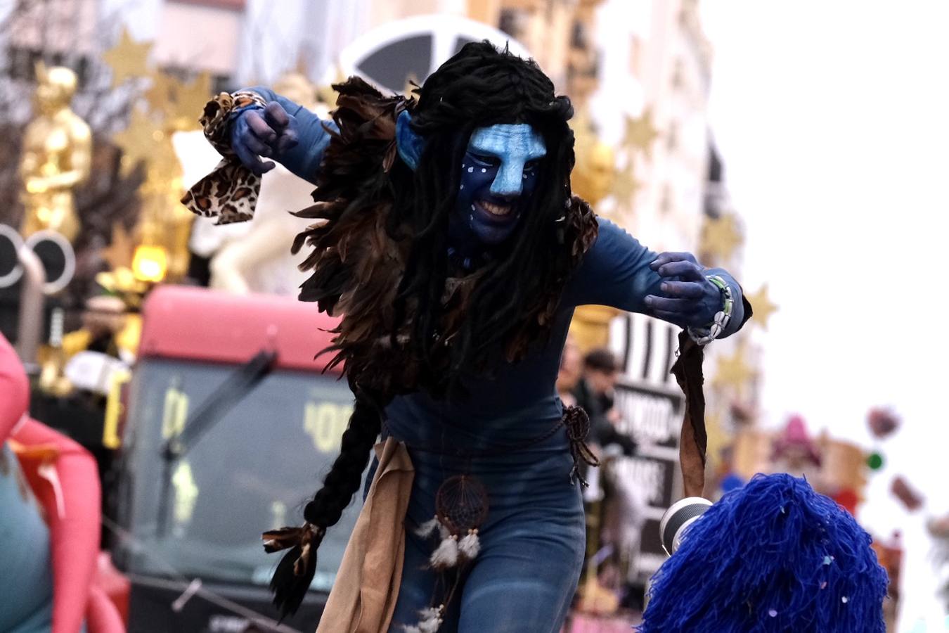 Fotos: las mejores imágenes de la Cabalgata Magna del Carnaval de Cádiz