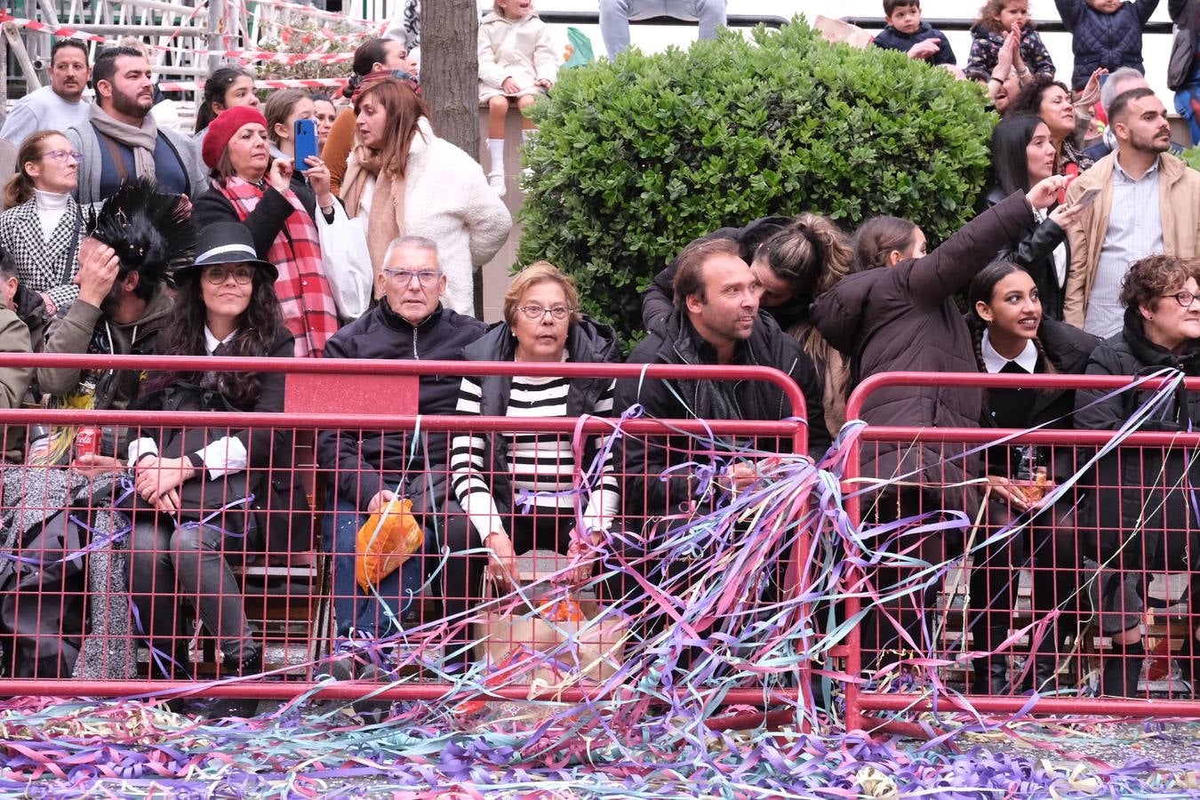 Fotos: las mejores imágenes de la Cabalgata Magna del Carnaval de Cádiz