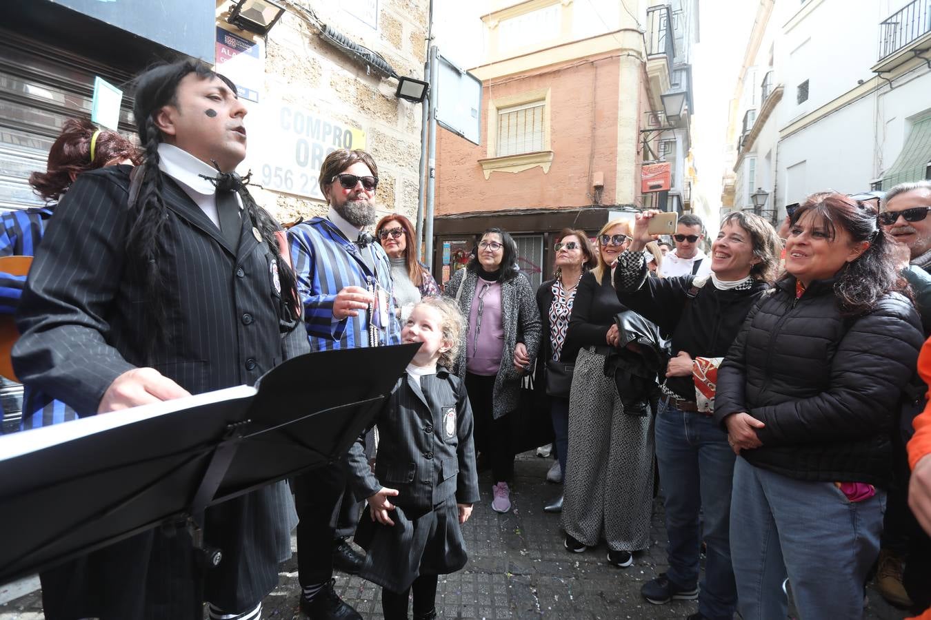 Fotos: el domingo de coros en imágenes; Cádiz sigue de Carnaval