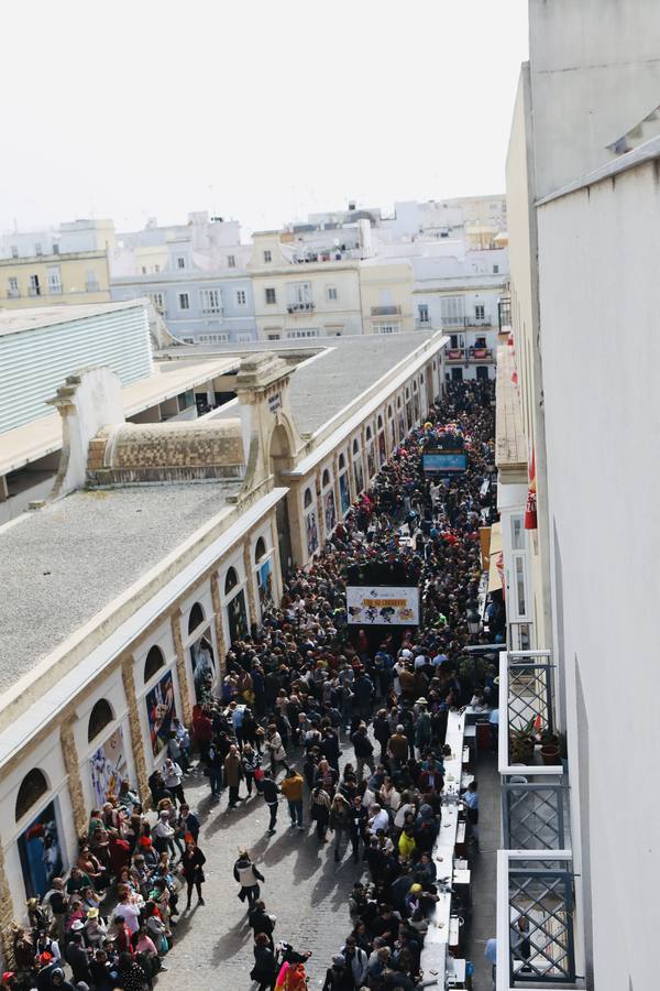 Fotos: el domingo de coros en imágenes; Cádiz sigue de Carnaval