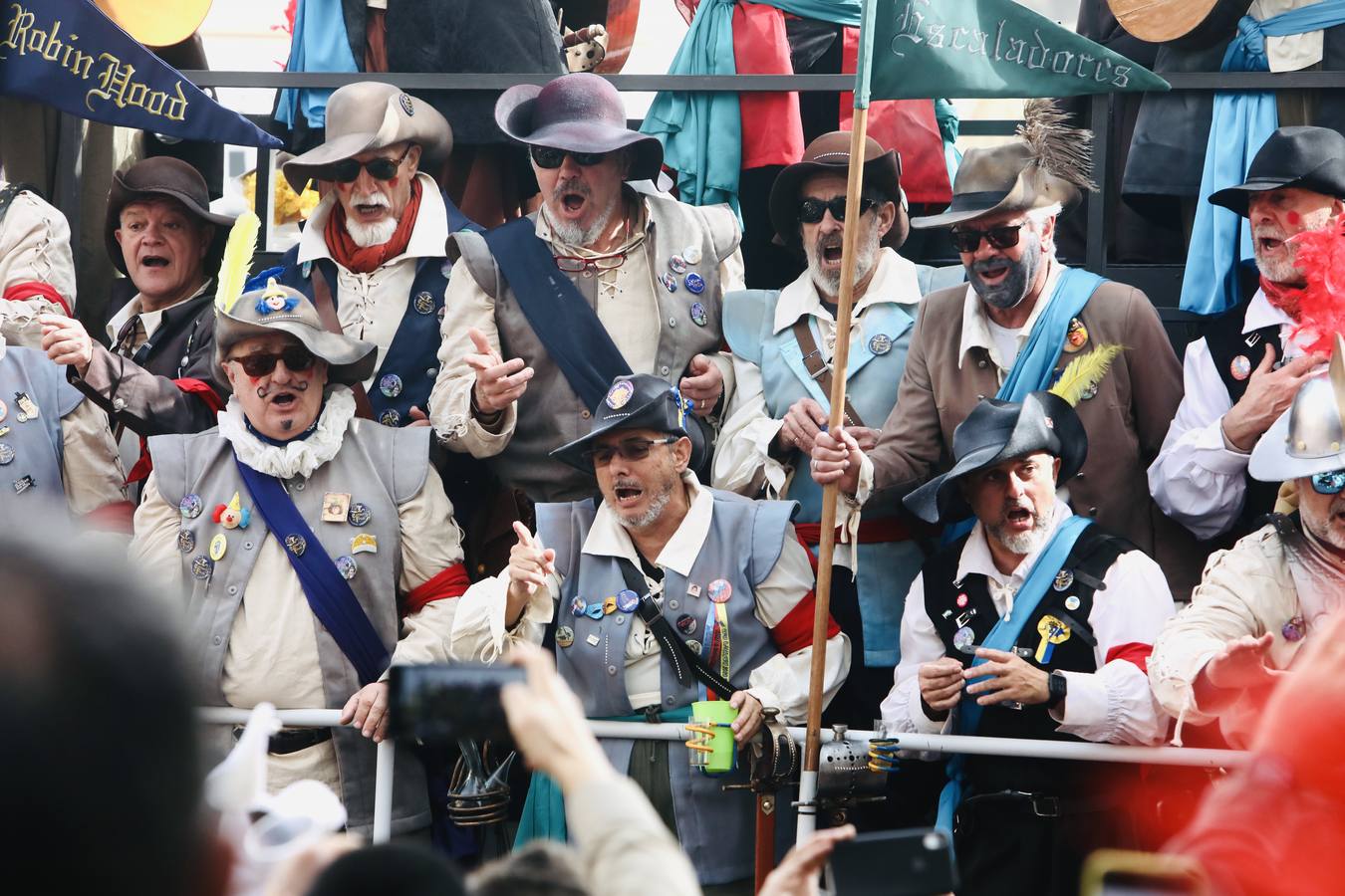 Fotos: el domingo de coros en imágenes; Cádiz sigue de Carnaval