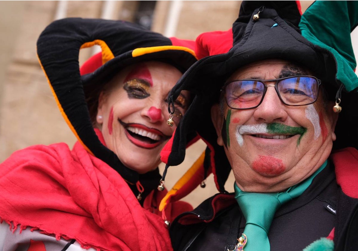 Gran ambiente en Cádiz el martes de Carnaval