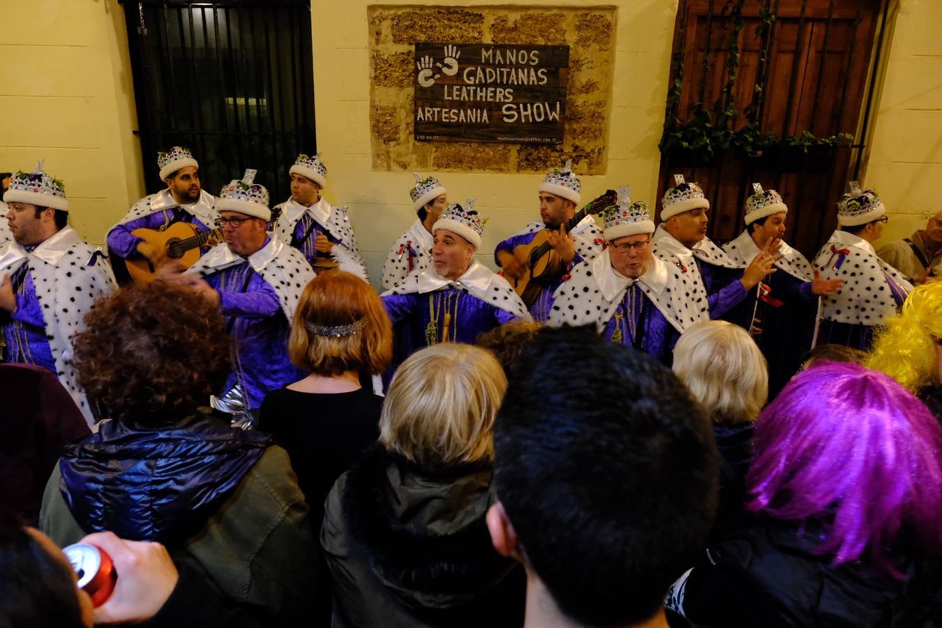 Las imágenes del Miércoles de Carnaval en Cádiz