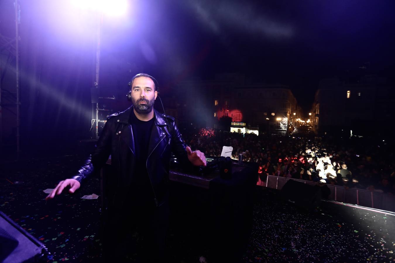 Fotos: ...Y llegó el final del Carnaval de Cádiz con la quema de la Bruja Piti