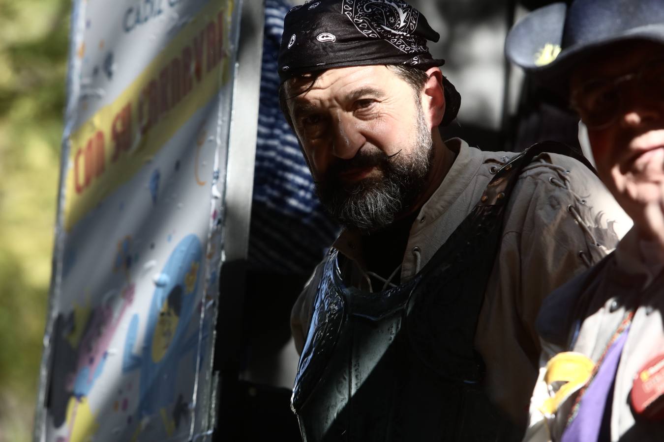 Las imágenes del Domingo de Piñata en el Carnaval de Cádiz 2023