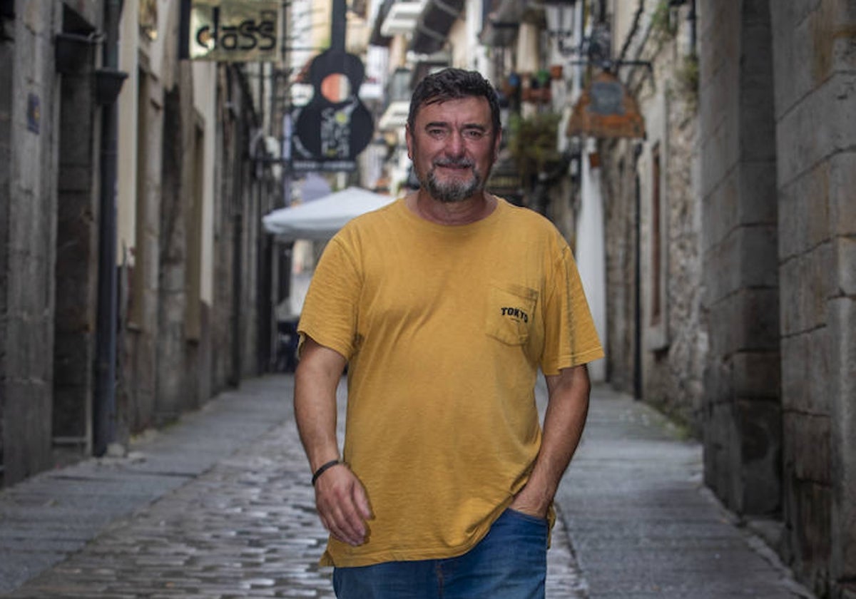 Juan Manuel Braza Benítez, el Sheriff, en tierras cántabras este mismo lunes donde ha conocido la noticia de que será el pregonero del Carnaval de Cádiz 2024