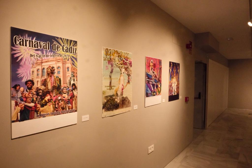 Fotos: La exposición con los carteles del Carnaval de Cádiz 2024 queda inaugurada