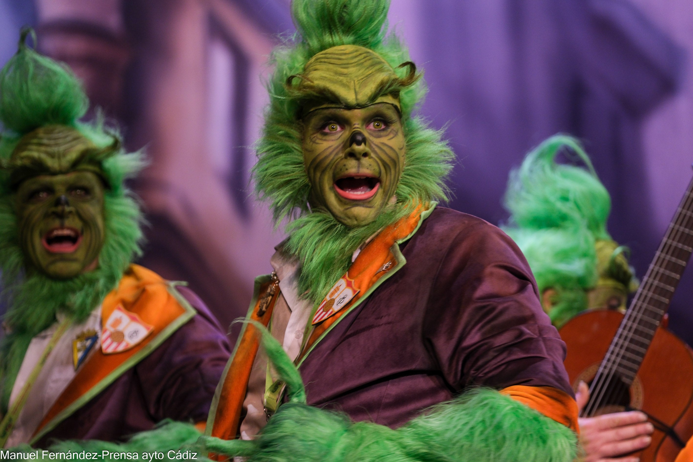 Fotos: El Sheriff presenta &#039;El Grinch de Cai&#039; en el Falla