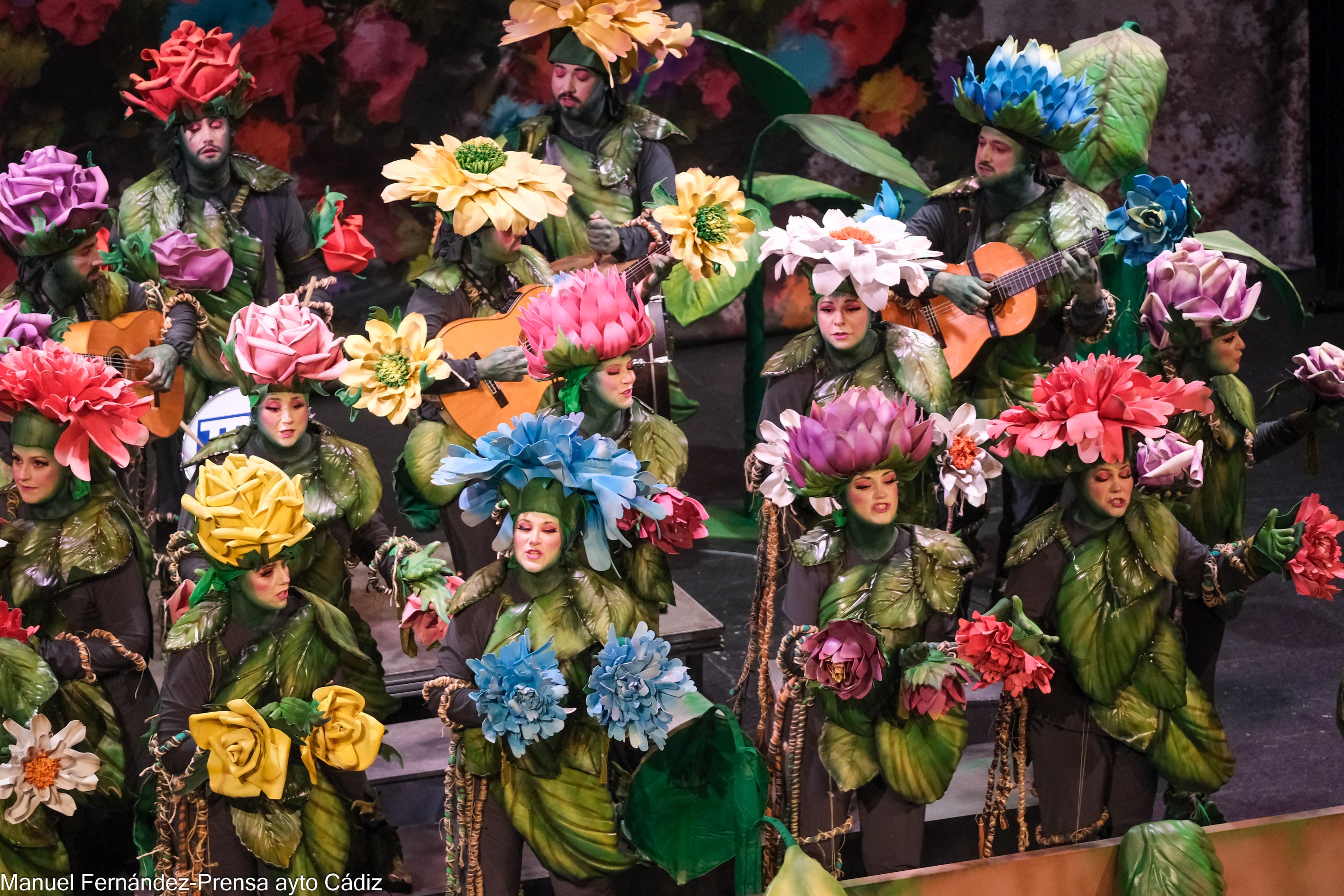 Fotos: Comparsa &#039;La Consentida&#039; en preliminares