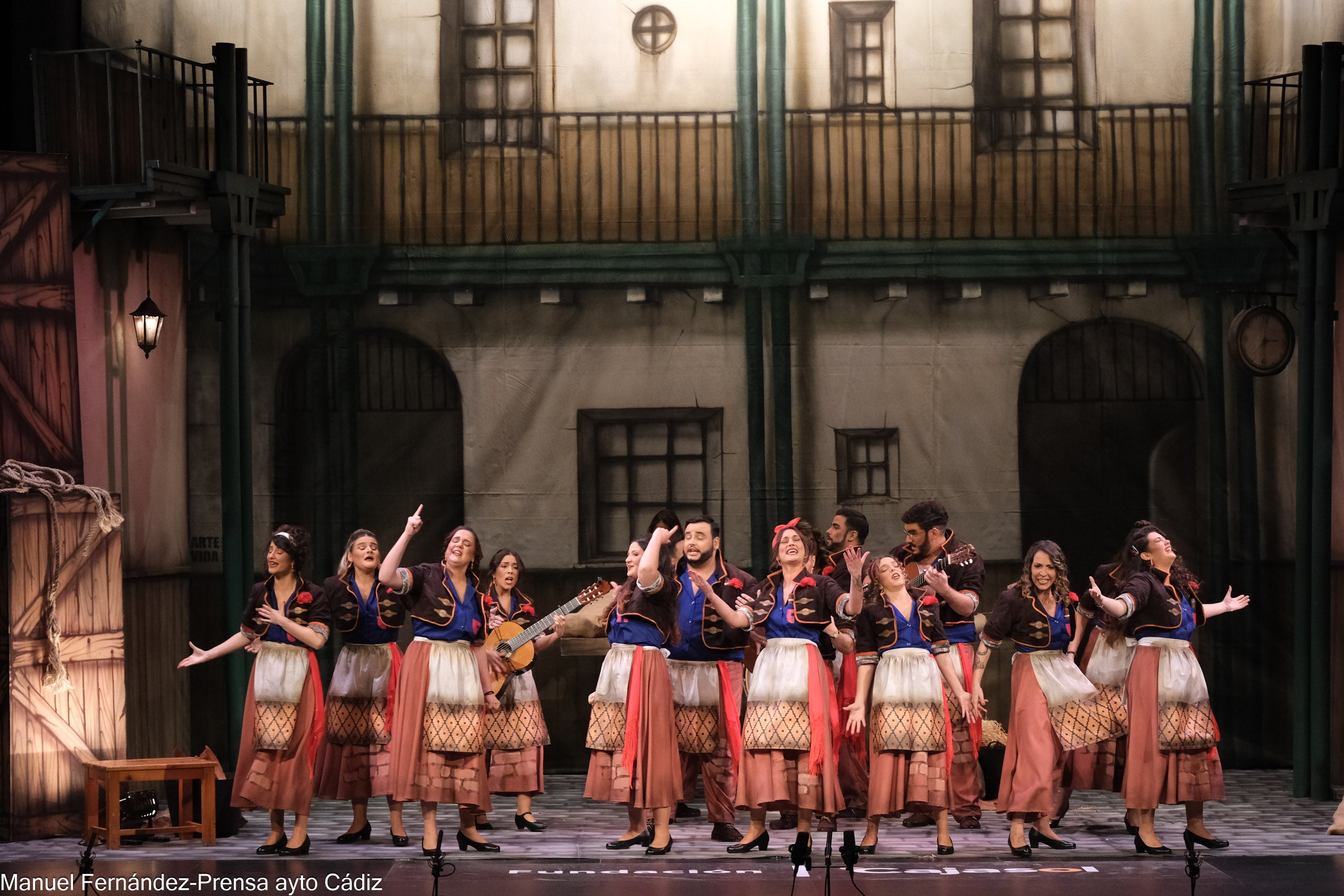 Fotos: Actuación de &#039;Cádiz puro&#039; en preliminares