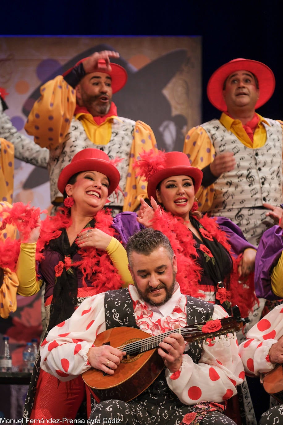 Fotos: Coro &#039;El baúl de la Piquer&#039; en el COAC 2024