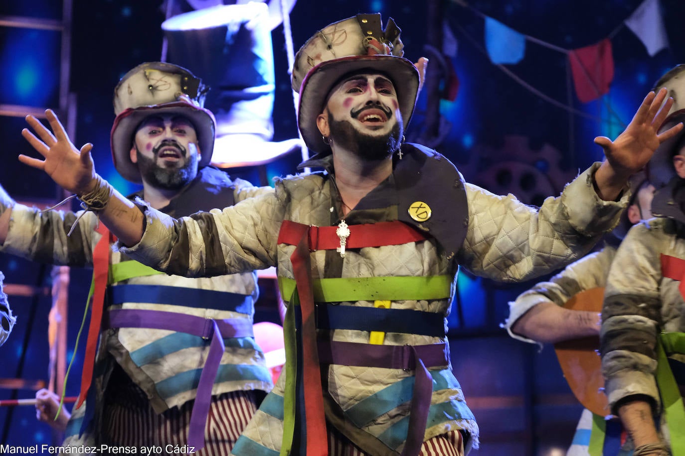 FOTOS: La comparsa &#039;Donde fuimos felices&#039; en el COAC 2024, del Carnaval de Cádiz