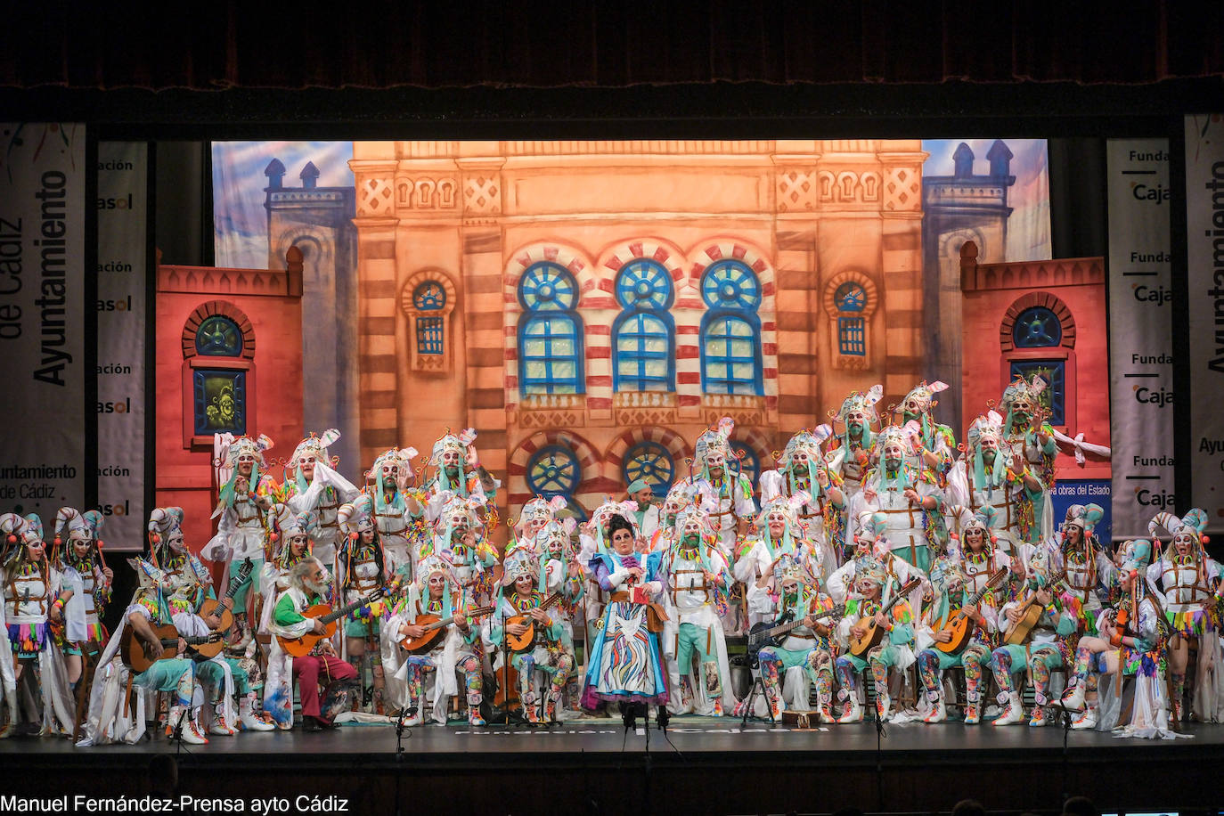 FOTOS: Coro &#039;Este coro es de locos&#039;, el coro de José Luis Bustelo y Jesús Monje en el COAC 2024, del Carnaval de Cádiz