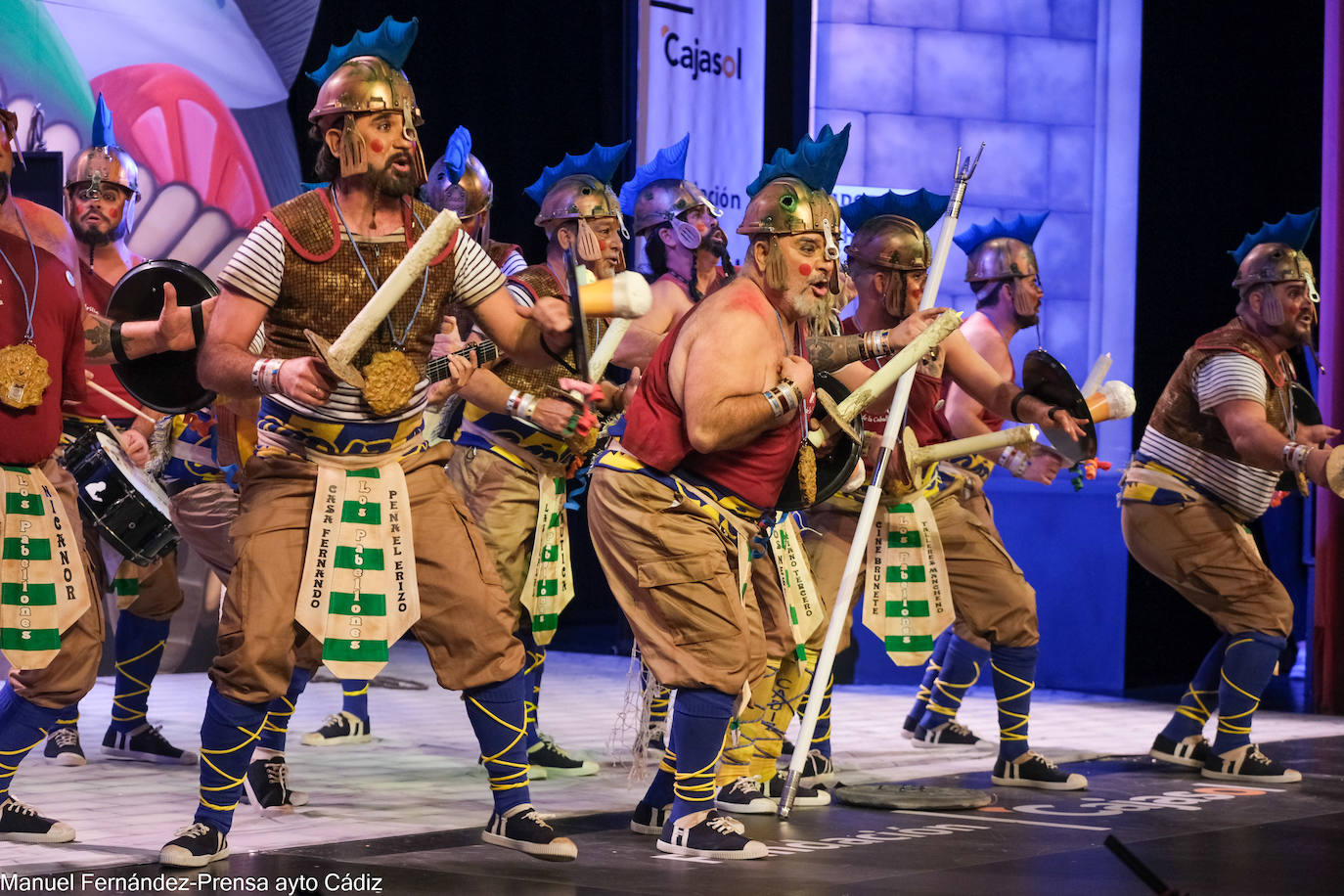 Fotos: &#039;Los que salieron perdiendo&#039; conquistan en preliminares