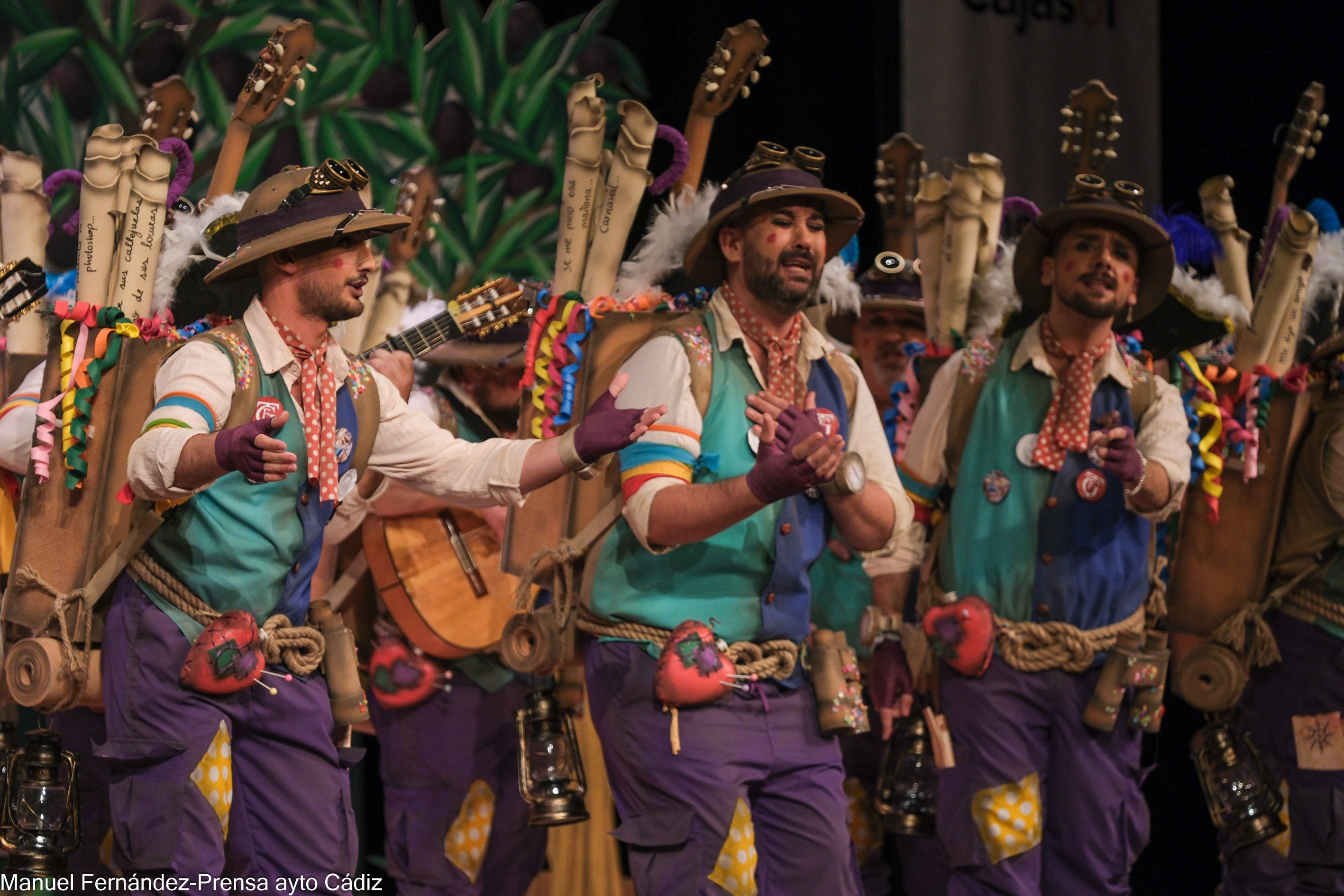 Fotos: &#039;El aventurero&#039; en preliminares